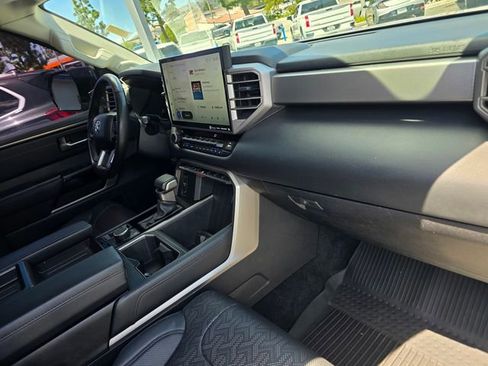 Used 2024 Toyota Tundra Limited AWD/4WD image 21