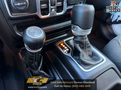 Used 2024 Jeep Wrangler Sport S image 22