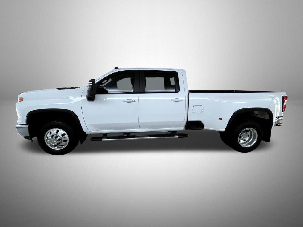 Certified 2025 Chevrolet Silverado 3500 LT AWD/4WD image 9