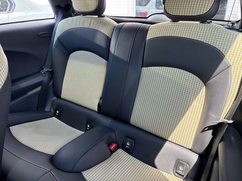 Certified 2023 MINI Cooper S w/ MINI Resolute Edition FWD image 7