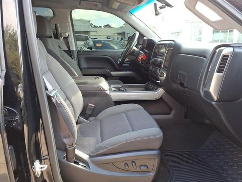 Used 2017 Chevrolet Silverado 1500 LT w/ All Star Edition image 18