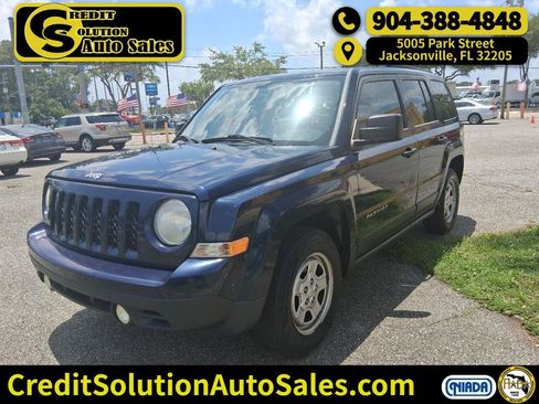 Used 2014 Jeep Patriot Sport FWD image 1