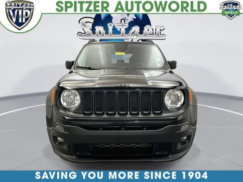 Used 2017 Jeep Renegade Altitude AWD/4WD image 4