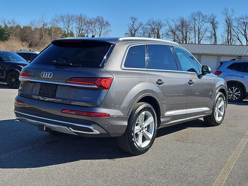 Certified 2023 Audi Q7 3.0T Premium w/ Convenience Package AWD/4WD image 7