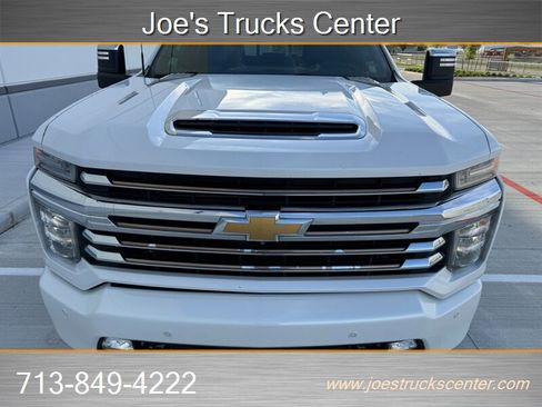 Used 2020 Chevrolet Silverado 2500 High Country image 42