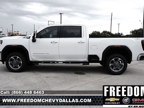New 2025 GMC Sierra 2500 SLT w/ Texas SLT Premium Package image 4