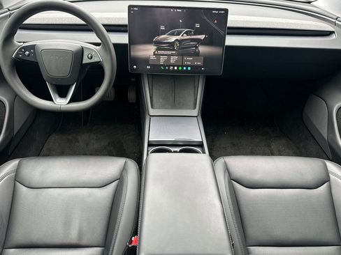 Used 2024 Tesla Model 3 Standard Range RWD image 17