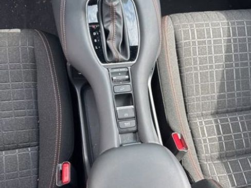 Used 2024 Honda HR-V Sport image 13