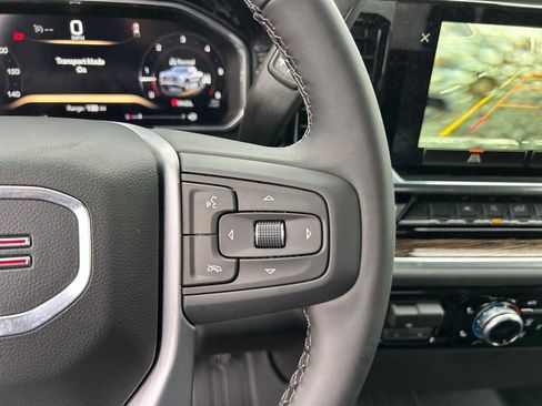 New 2026 GMC Sierra 1500 SLE image 12