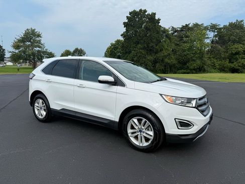Used 2018 Ford Edge SEL FWD image 2