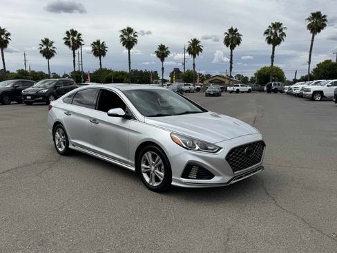 Used 2018 Hyundai Sonata Sport FWD image 2