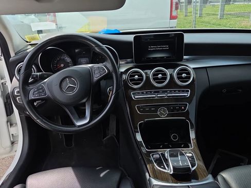 Used 2016 Mercedes-Benz C 300 4MATIC Sedan image 2