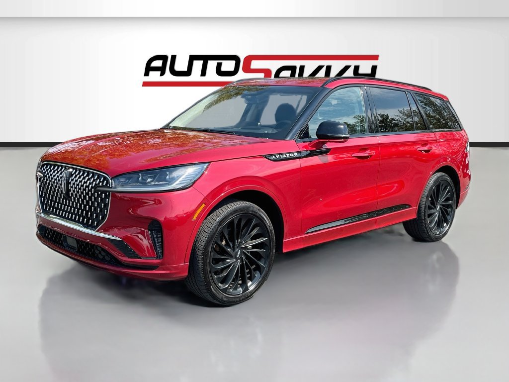 Used 2025 Lincoln Aviator Reserve w/ Equipment Group 201A AWD/4WD image 3