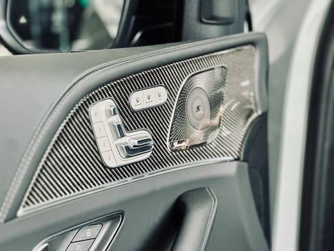 New 2026 Mercedes-Benz GLE 63 AMG S image 9