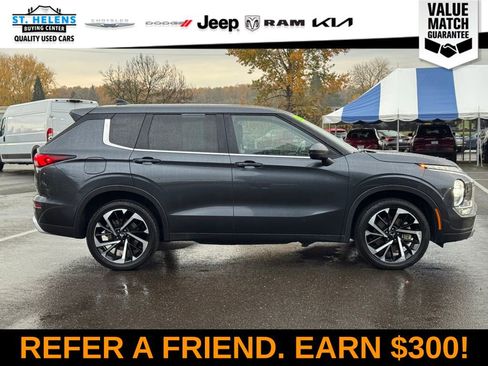 Used 2024 Mitsubishi Outlander SE image 10