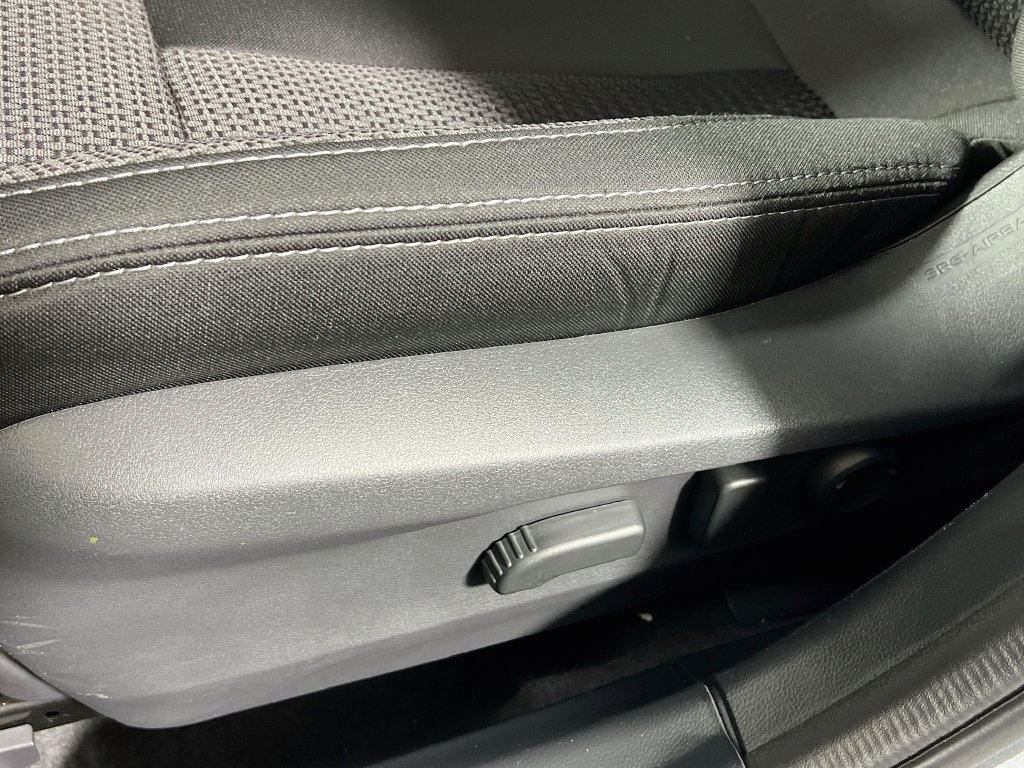 Certified 2025 Subaru Outback Premium AWD/4WD image 17