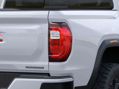 Used 2024 GMC Canyon Elevation w/ Convenience Package RWD image 21