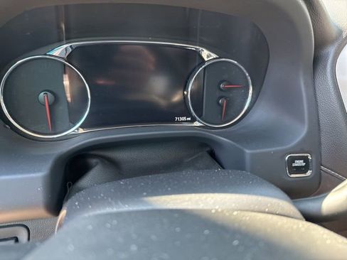 Used 2023 GMC Acadia Denali w/ Denali Ultimate Package image 13