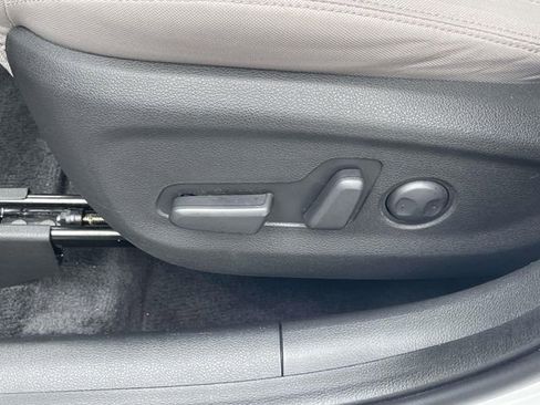 Used 2021 Hyundai Tucson Sport FWD image 18