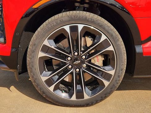 New 2026 Chevrolet Blazer EV SS image 19