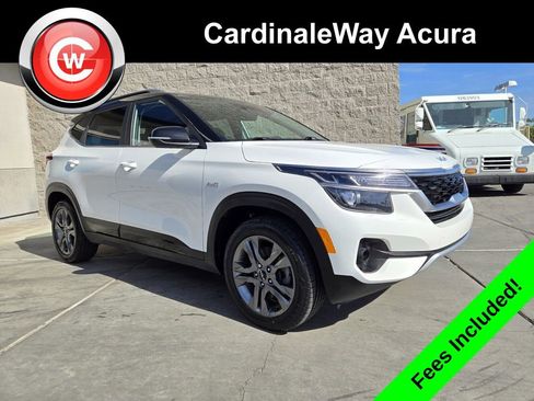 Used 2023 Kia Seltos S w/ Navigation Package AWD/4WD image 1