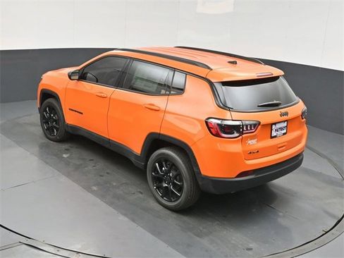 New 2026 Jeep Compass Latitude image 31
