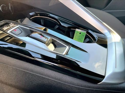 Certified 2025 Audi Q5 Premium w/ Convenience Package image 15