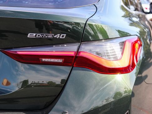 Used 2023 BMW i4 eDrive40 RWD image 7