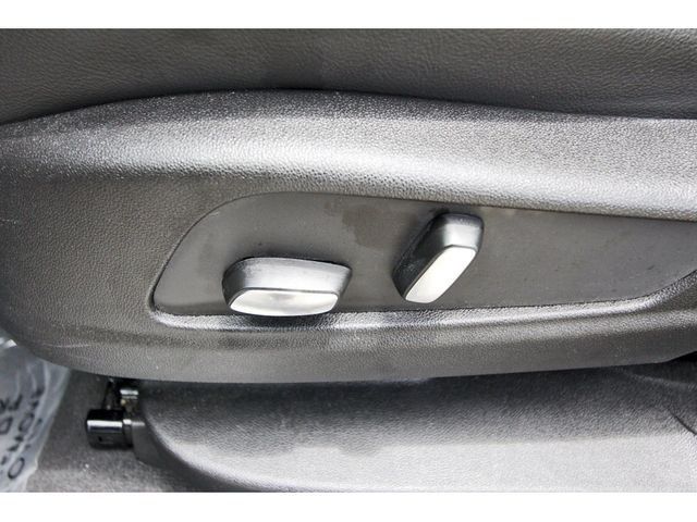 Used 2025 Cadillac XT5 Luxury FWD image 27