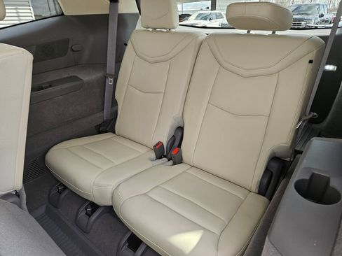 Used 2020 Cadillac XT6 Premium Luxury w/ LPO, Floor Liner Package FWD image 23
