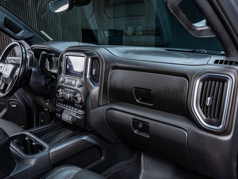 Used 2019 GMC Sierra 1500 AT4 w/ AT4 Premium Package image 17
