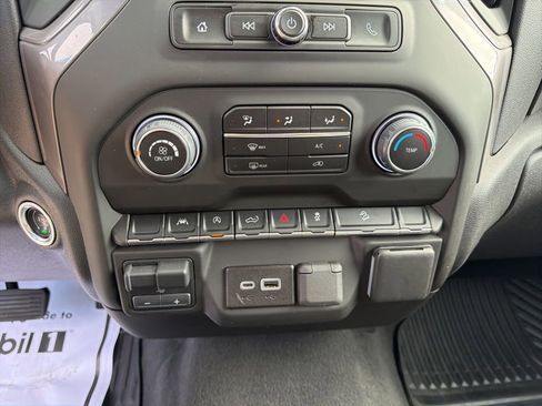 Used 2024 Chevrolet Silverado 1500 Custom Trail Boss w/ LPO, Dark Essentials Package AWD/4WD image 27