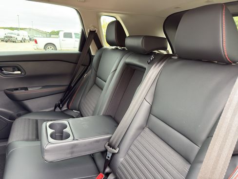 New 2026 Nissan Rogue SV image 33