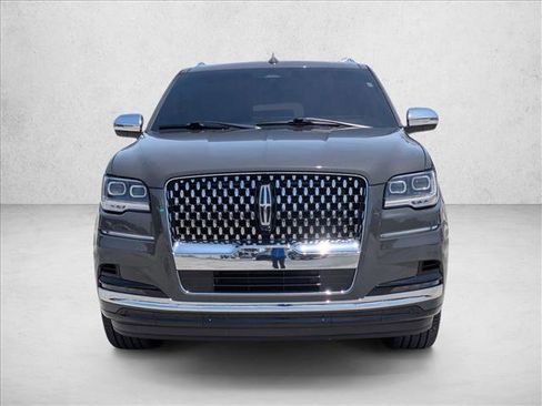 Used 2024 Lincoln Navigator L Black Label AWD/4WD image 2