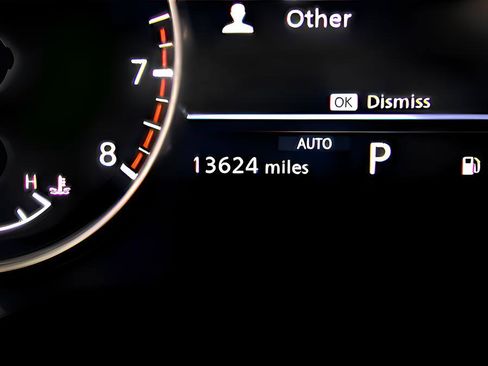 Used 2024 Nissan Pathfinder SV image 20