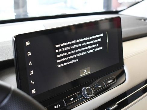 New 2026 Mitsubishi Outlander SEL AWD/4WD image 33