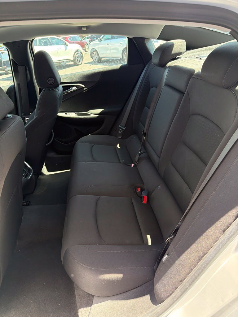 Used 2024 Chevrolet Malibu LT FWD image 5