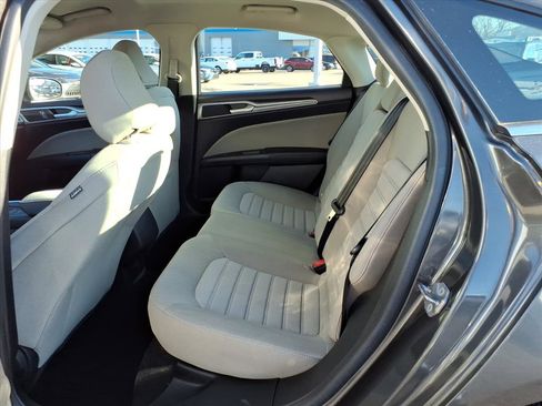 Used 2020 Ford Fusion S image 11