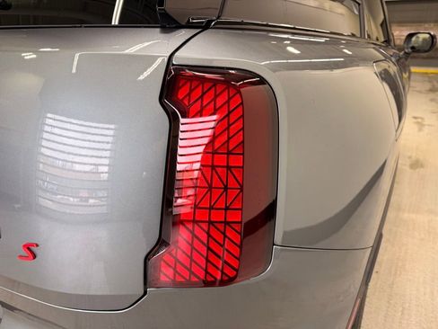 New 2026 MINI Cooper Countryman S image 5