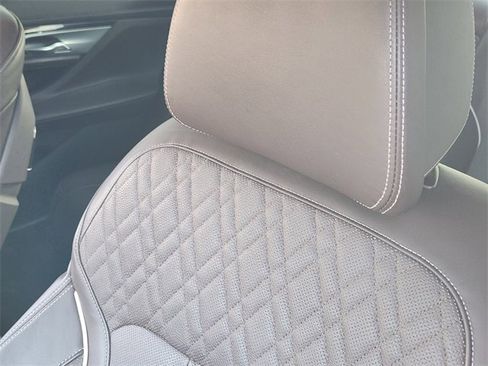 Used 2019 BMW 750i xDrive w/ Executive Package image 15
