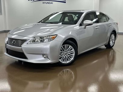 Used 2014 Lexus ES 350 w/ Luxury Package