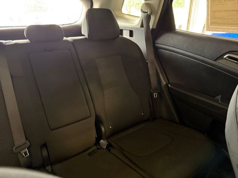 Used 2025 Kia Sportage LX FWD image 37