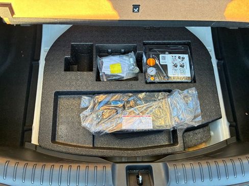 Used 2018 Honda Civic Type R image 15