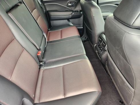Used 2025 Honda Ridgeline Black Edition image 31