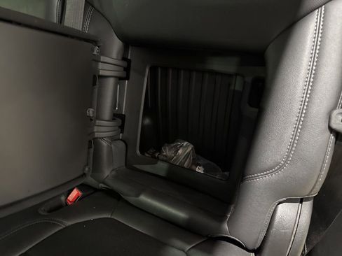 Used 2019 Chevrolet Silverado 1500 LTZ w/ LTZ Plus Package AWD/4WD image 37
