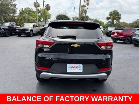 Used 2023 Chevrolet TrailBlazer LT FWD image 5