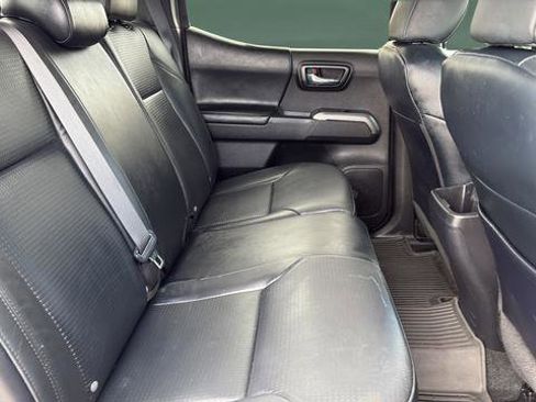 Used 2023 Toyota Tacoma Limited image 19