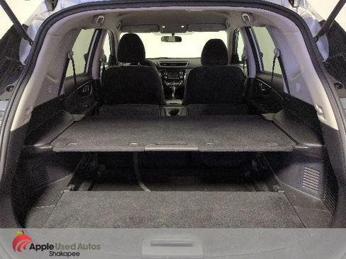 Used 2014 Nissan Rogue SV AWD/4WD image 9