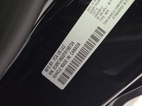 New 2026 Chrysler Pacifica Select FWD image 24