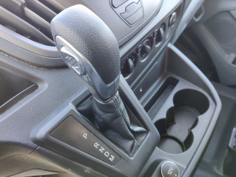 Used 2018 Ford Transit 250 148 Medium Roof image 21